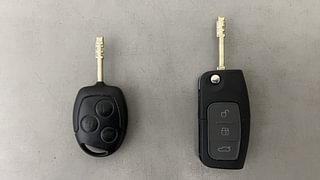 Used 2014 Ford Figo [2010-2015] Duratec Petrol Titanium 1.2 Petrol Manual extra CAR KEY VIEW