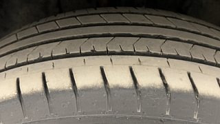 Used 2023 Hyundai Venue S(O) 1.2 Petrol Manual tyres LEFT FRONT TYRE TREAD VIEW