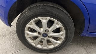 Used 2014 Ford Figo [2010-2015] Duratec Petrol Titanium 1.2 Petrol Manual tyres RIGHT REAR TYRE RIM VIEW