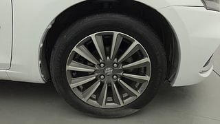 Used 2020 Maruti Suzuki Ciaz Alpha AT Petrol Petrol Automatic tyres RIGHT FRONT TYRE RIM VIEW