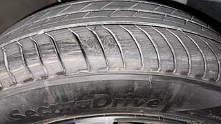 Used 2024 Hyundai Exter SX(O) 1.2 Petrol AMT Petrol Automatic tyres RIGHT FRONT TYRE TREAD VIEW