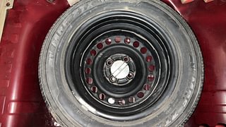 Used 2015 Honda Brio [2011-2016] VX MT Petrol Manual tyres SPARE TYRE VIEW