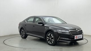 Used 2020 Skoda Superb L&K TSI AT Petrol Automatic exterior RIGHT FRONT CORNER VIEW