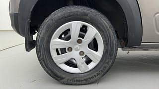Used 2016 Renault Kwid [2015-2019] RXL Petrol Manual tyres RIGHT REAR TYRE RIM VIEW