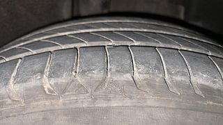 Used 2020 Skoda Superb L&K TSI AT Petrol Automatic tyres RIGHT REAR TYRE TREAD VIEW