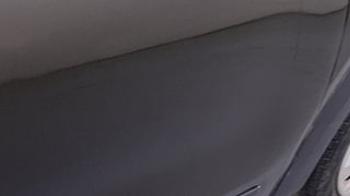 Used 2017 Renault Kwid [2015-2019] RXL Petrol Manual dents MINOR SCRATCH