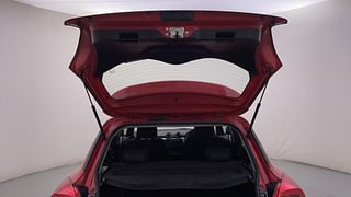 Used 2019 Maruti Suzuki Swift [2017-2021] ZXi AMT Petrol Automatic interior DICKY DOOR OPEN VIEW