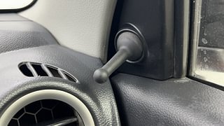 Used 2016 Maruti Suzuki Alto K10 [2014-2019] VXI AMT Petrol Automatic top_features Adjustable ORVM