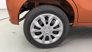 Used 2016 Maruti Suzuki Alto K10 [2014-2019] VXI AMT Petrol Automatic tyres RIGHT REAR TYRE RIM VIEW