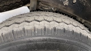 Used 2020 Maruti Suzuki Eeco AC 5 STR Petrol Manual tyres RIGHT REAR TYRE TREAD VIEW