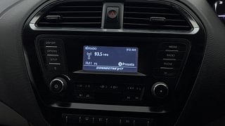 Used 2018 Tata Tiago [2016-2020] Revotron XZ Petrol Manual top_features Integrated (in-dash) music system