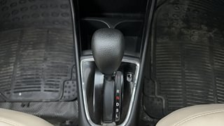 Used 2018 honda Amaze 1.2 S CVT i-VTEC Petrol Automatic interior GEAR  KNOB VIEW