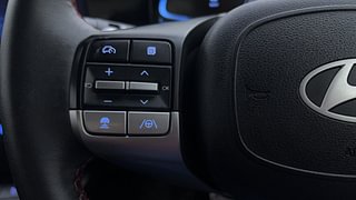 Used 2023 Hyundai Verna SX (O) 1.5 Turbo Petrol DCT Petrol Automatic top_features Cruise control