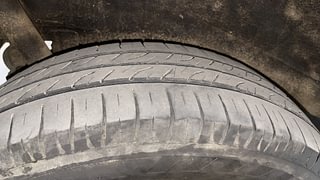 Used 2012 Maruti Suzuki Wagon R 1.0 [2010-2019] VXi Petrol Manual tyres RIGHT REAR TYRE TREAD VIEW