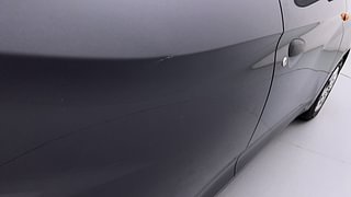 Used 2015 Hyundai Eon [2011-2018] Magna + Petrol Manual dents MINOR SCRATCH