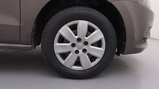 Used 2016 Volkswagen Polo [2015-2019] Trendline 1.2L (P) Petrol Manual tyres RIGHT FRONT TYRE RIM VIEW