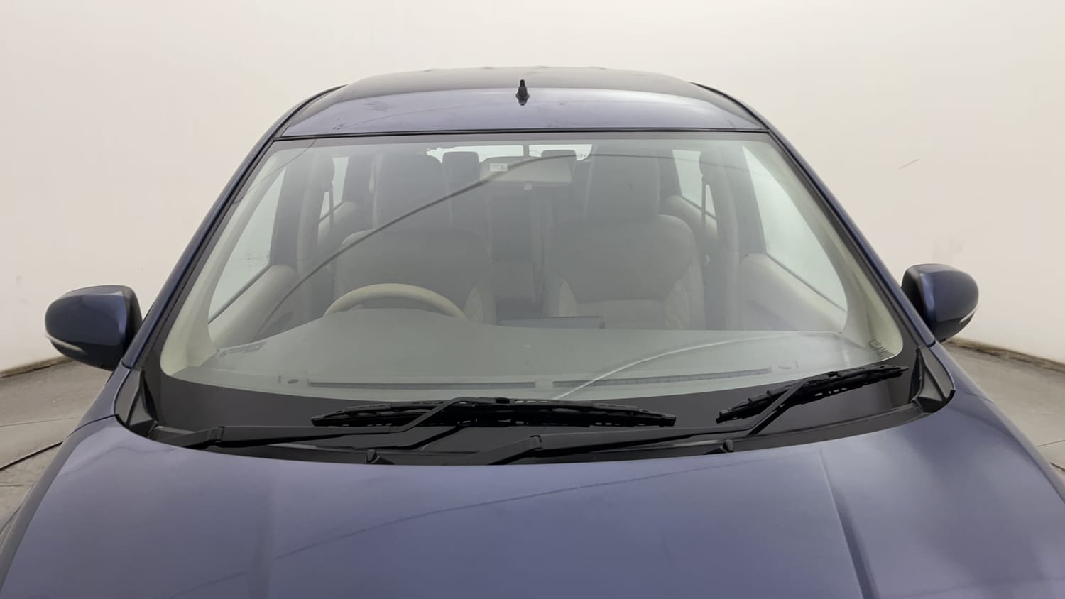 New Toyota Rumion exterior FRONT WINDSHIELD VIEW