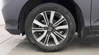 Used 2023 Honda Amaze 1.2 VX CVT i-VTEC Petrol Automatic tyres LEFT FRONT TYRE RIM VIEW