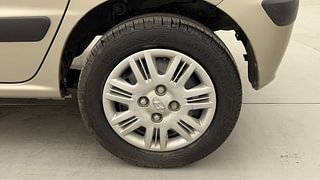 Used 2011 Hyundai Santro Xing [2007-2014] GLS Petrol Manual tyres LEFT REAR TYRE RIM VIEW