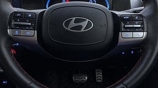 Used 2023 Hyundai Verna SX (O) 1.5 Turbo Petrol DCT Petrol Automatic top_features Airbags