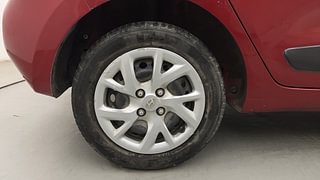 Used 2018 Hyundai Grand i10 Magna AT 1.2 Kappa VTVT Petrol Automatic tyres RIGHT REAR TYRE RIM VIEW