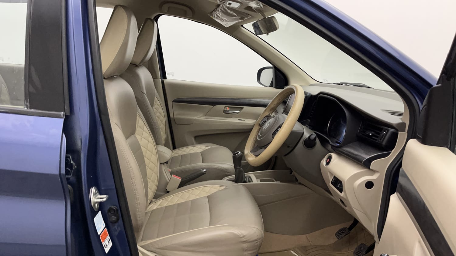 New Toyota Rumion interior RIGHT SIDE FRONT DOOR CABIN VIEW