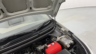 Used 2018 Hyundai Elite i20 [2018-2020] Asta 1.2 Petrol Manual engine ENGINE LEFT SIDE HINGE & APRON VIEW