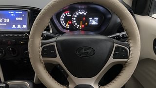 Used 2020 Hyundai New Santro 1.1 Sportz CNG Petrol+cng Manual top_features Steering mounted controls