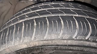 Used 2023 Tata Tigor XZ+ Leatherette Pack CNG Petrol+cng Manual tyres LEFT FRONT TYRE TREAD VIEW