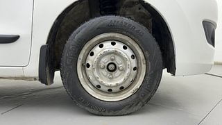 Used 2017 Maruti Suzuki Wagon R 1.0 [2013-2019] LXi CNG Petrol+cng Manual tyres RIGHT FRONT TYRE RIM VIEW