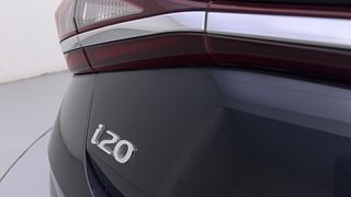 Used 2021 Hyundai New i20 Sportz 1.0 Turbo IMT Petrol Manual dents MINOR SCRATCH