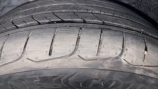 Used 2023 Hyundai Verna SX (O) 1.5 Turbo Petrol DCT Petrol Automatic tyres RIGHT REAR TYRE TREAD VIEW