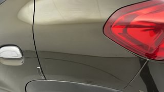 Used 2016 Renault Kwid [2015-2019] RXT Petrol Manual dents MINOR SCRATCH