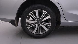 Used 2023 Honda Amaze 1.2 VX CVT i-VTEC Petrol Automatic tyres RIGHT REAR TYRE RIM VIEW
