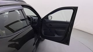 Used 2017 Renault Kwid [2015-2019] RXL Petrol Manual interior RIGHT FRONT DOOR OPEN VIEW