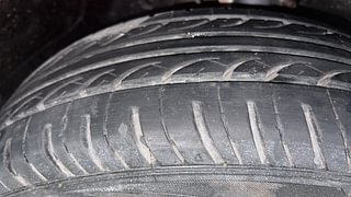 Used 2012 Honda City [2011-2014] 1.5 S MT Petrol Manual tyres RIGHT FRONT TYRE TREAD VIEW