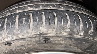Used 2018 Hyundai Grand i10 Magna AT 1.2 Kappa VTVT Petrol Automatic tyres RIGHT FRONT TYRE TREAD VIEW
