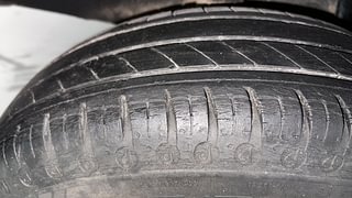 Used 2020 Renault Kwid RXL Petrol Manual tyres RIGHT REAR TYRE TREAD VIEW