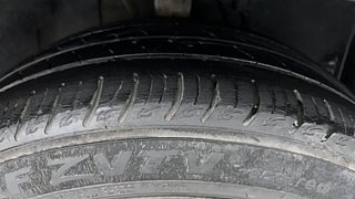 Used 2022 Tata Altroz XZ Plus 1.2 Dark Edition Petrol Manual tyres RIGHT FRONT TYRE TREAD VIEW