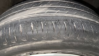 Used 2018 honda Amaze 1.2 S CVT i-VTEC Petrol Automatic tyres RIGHT FRONT TYRE TREAD VIEW