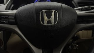 Used 2012 Honda City [2011-2014] 1.5 S MT Petrol Manual top_features Airbags
