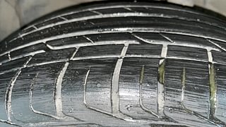 Used 2018 Honda WR-V [2017-2020] VX i-VTEC Petrol Manual tyres LEFT FRONT TYRE TREAD VIEW