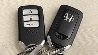 Used 2023 Honda Amaze 1.2 VX CVT i-VTEC Petrol Automatic extra CAR KEY VIEW