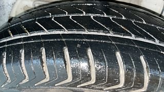 Used 2018 Hyundai Elite i20 [2014-2018] Asta 1.2 Petrol Manual tyres RIGHT REAR TYRE TREAD VIEW