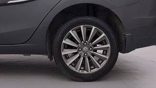 Used 2022 Maruti Suzuki Ciaz Alpha Petrol Petrol Manual tyres LEFT REAR TYRE RIM VIEW