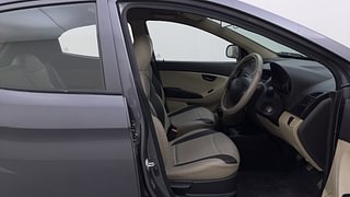 Used 2015 Hyundai Eon [2011-2018] Magna + Petrol Manual interior RIGHT SIDE FRONT DOOR CABIN VIEW