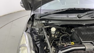 Used 2016 Maruti Suzuki Swift [2011-2017] VXi Petrol Manual engine ENGINE RIGHT SIDE HINGE & APRON VIEW