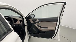 Used 2018 Hyundai Elite i20 [2014-2018] Asta 1.2 Petrol Manual interior RIGHT FRONT DOOR OPEN VIEW