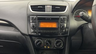 Used 2016 Maruti Suzuki Swift [2011-2017] VXi Petrol Manual top_features Integrated (in-dash) music system