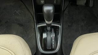 Used 2021 Honda Amaze 1.2 S CVT i-VTEC Petrol Automatic interior GEAR  KNOB VIEW